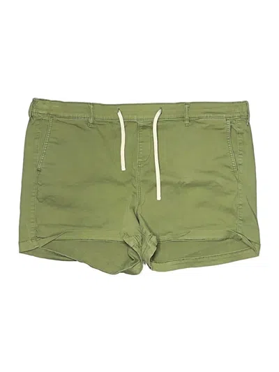 Pre-owned Torrid Khaki Shorts In Green