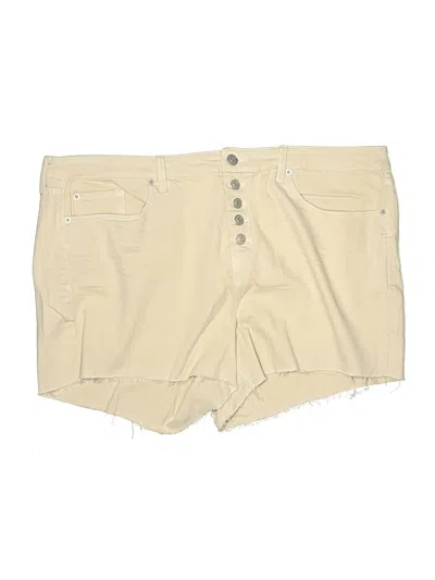 Pre-owned Torrid Khaki Shorts In Yellow