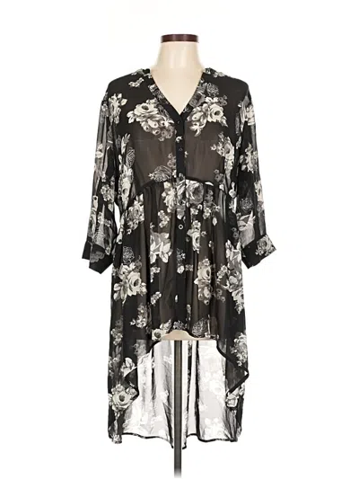 Pre-owned Torrid Kimono In Black