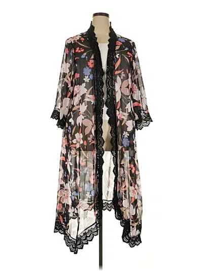 Pre-owned Torrid Kimono In Black