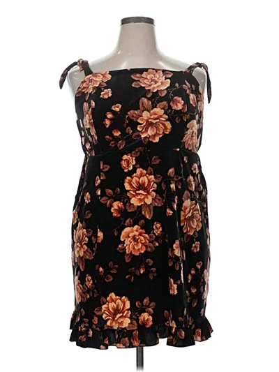 Pre-owned Torrid Kimono In Black