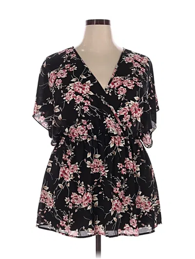 Pre-owned Torrid Kimono In Black