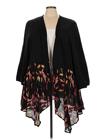 Pre-owned Torrid Kimono In Black