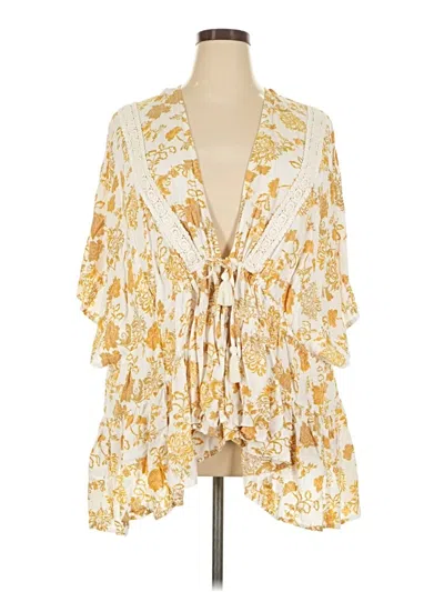 Pre-owned Torrid Kimono In Gold