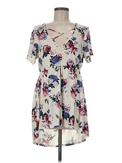Pre-owned Torrid Kimono In Ivory