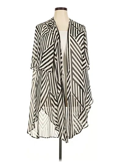 Pre-owned Torrid Kimono In Ivory