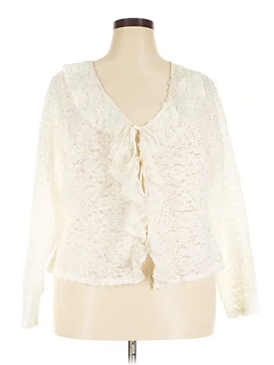 Pre-owned Torrid Kimono In Ivory