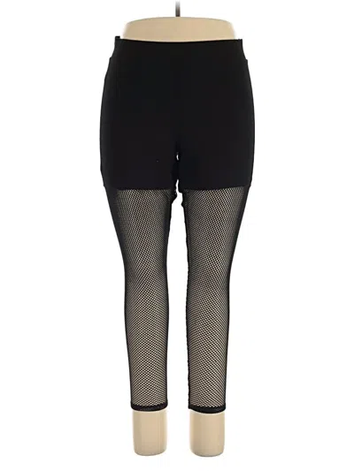 Pre-owned Torrid Leggings In Black