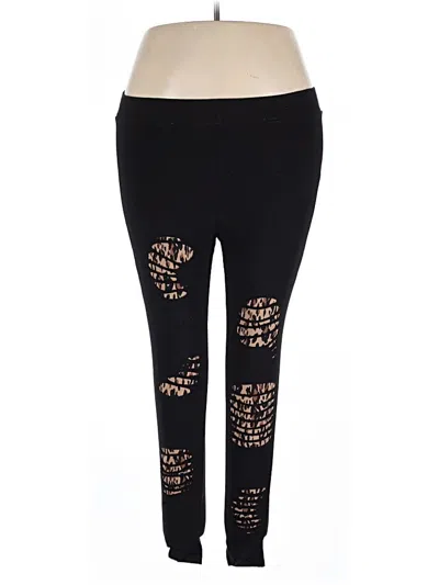 Pre-owned Torrid Leggings In Black