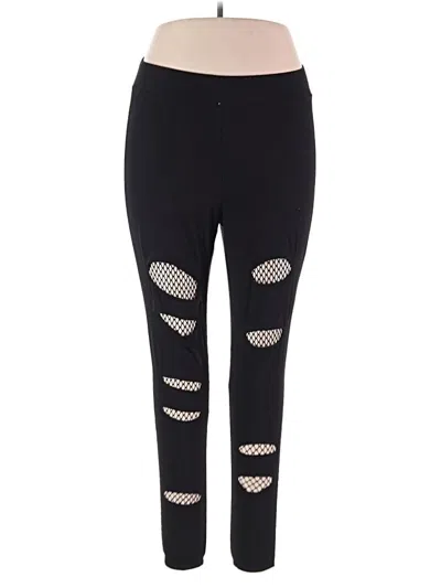 Pre-owned Torrid Leggings In Black