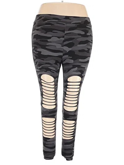 Pre-owned Torrid Leggings In Black