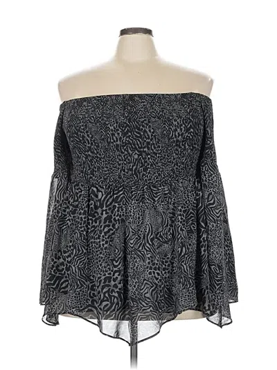 Pre-owned Torrid Long Sleeve Blouse In Black