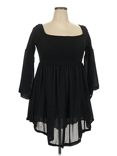Pre-owned Torrid Long Sleeve Blouse In Black
