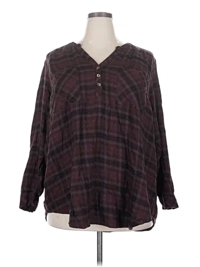 Pre-owned Torrid Long Sleeve Blouse In Burgundy