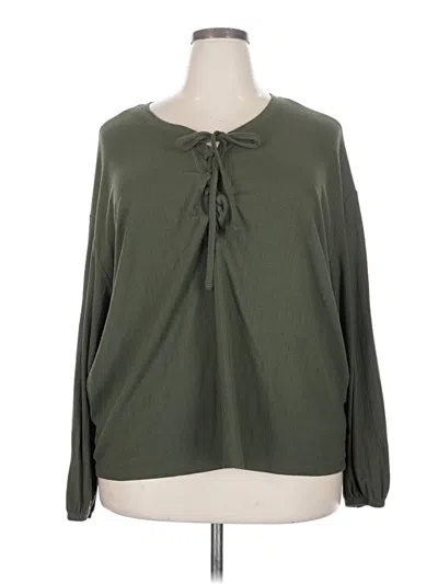 Pre-owned Torrid Long Sleeve Blouse In Green
