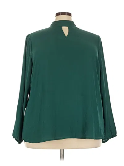 Pre-owned Torrid Long Sleeve Blouse In Green