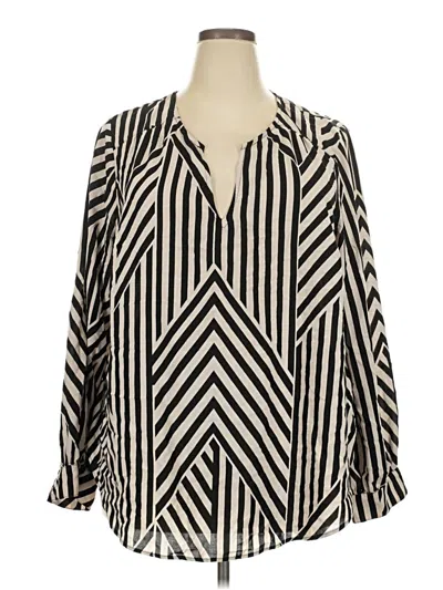 Pre-owned Torrid Long Sleeve Blouse In Ivory