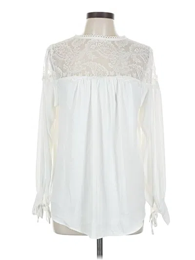 Pre-owned Torrid Long Sleeve Blouse In White