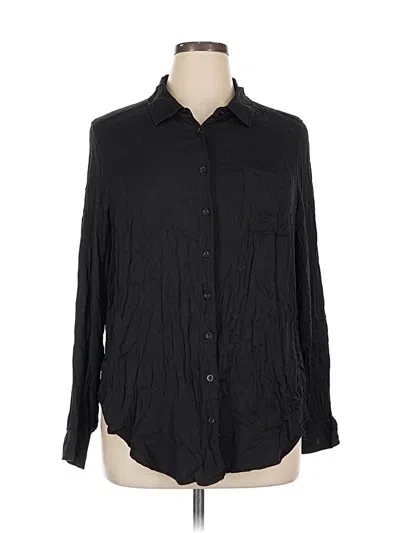 Pre-owned Torrid Long Sleeve Button Down Shirt In Black