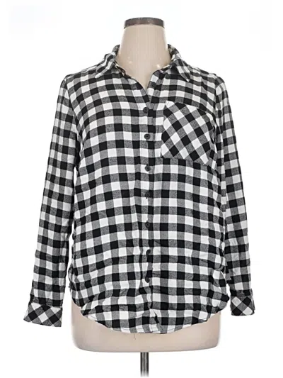 Pre-owned Torrid Long Sleeve Button Down Shirt In Black