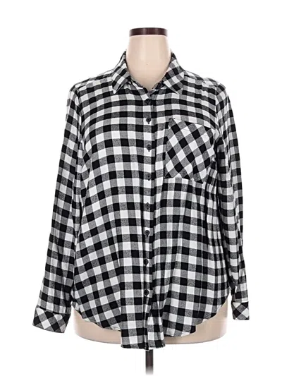 Pre-owned Torrid Long Sleeve Button Down Shirt In Black