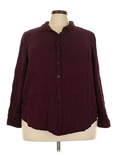 Pre-owned Torrid Long Sleeve Button Down Shirt In Burgundy
