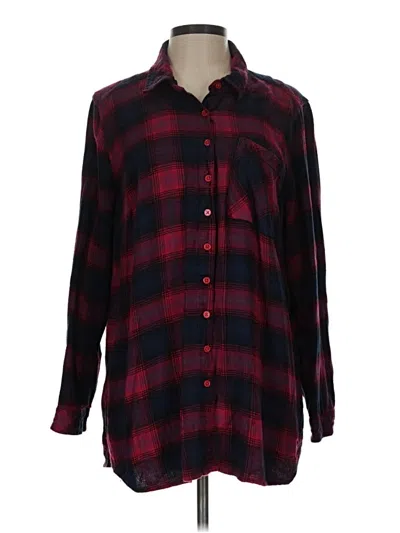 Pre-owned Torrid Long Sleeve Button Down Shirt In Burgundy