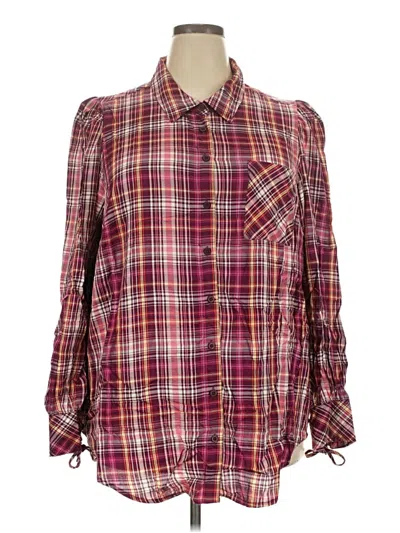 Pre-owned Torrid Long Sleeve Button Down Shirt In Burgundy