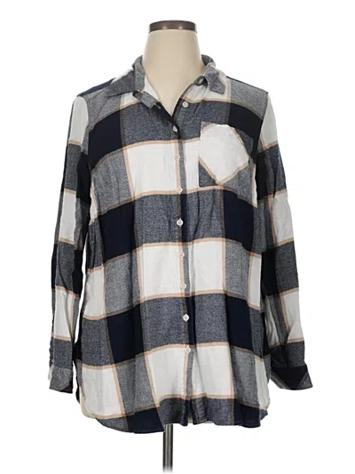 Pre-owned Torrid Long Sleeve Button Down Shirt In Gray