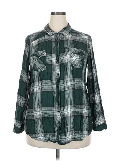 Pre-owned Torrid Long Sleeve Button Down Shirt In Green