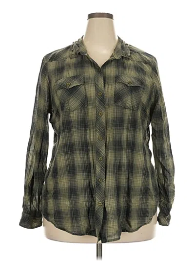 Pre-owned Torrid Long Sleeve Button Down Shirt In Green