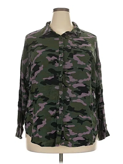 Pre-owned Torrid Long Sleeve Button Down Shirt In Green
