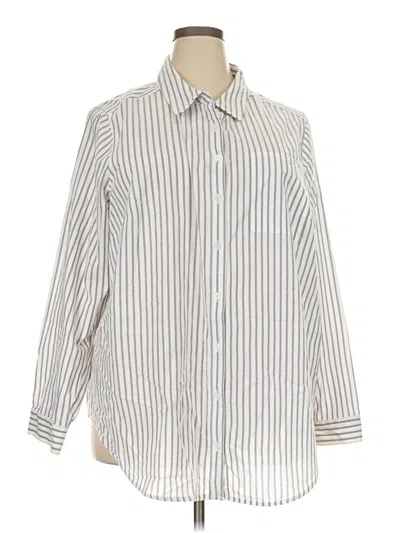 Pre-owned Torrid Long Sleeve Button Down Shirt In Ivory