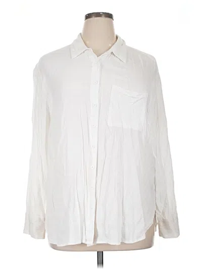 Pre-owned Torrid Long Sleeve Button Down Shirt In Ivory