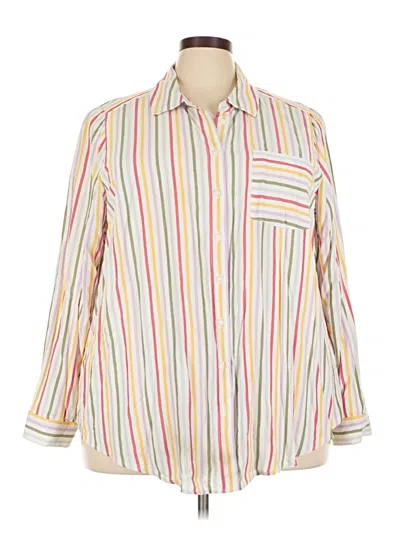 Pre-owned Torrid Long Sleeve Button Down Shirt In Ivory