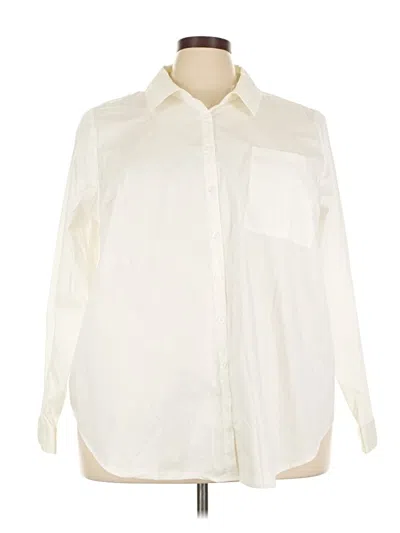 Pre-owned Torrid Long Sleeve Button Down Shirt In Ivory