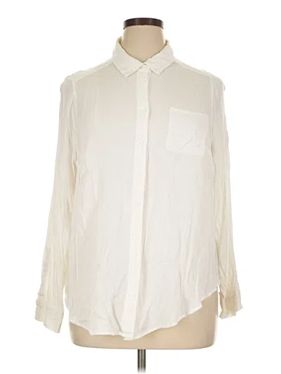 Pre-owned Torrid Long Sleeve Button Down Shirt In Ivory