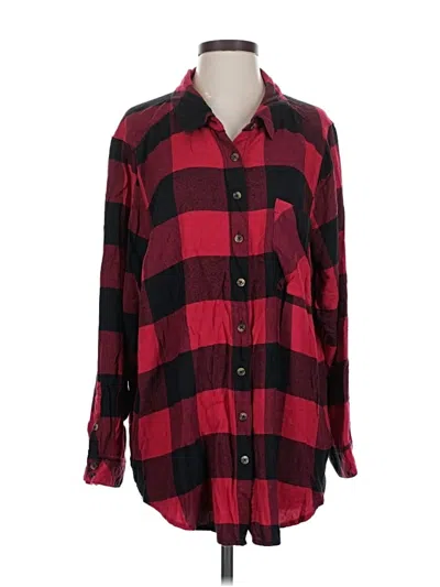 Pre-owned Torrid Long Sleeve Button Down Shirt In Red