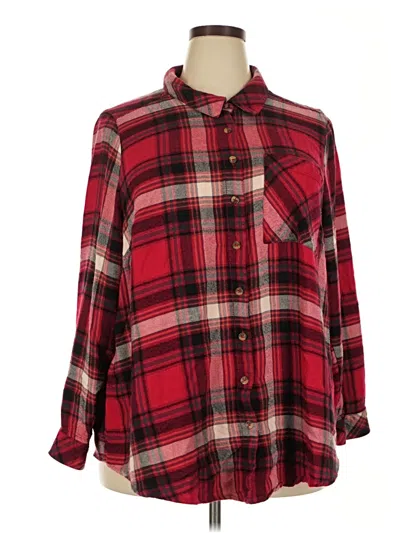 Pre-owned Torrid Long Sleeve Button Down Shirt In Red