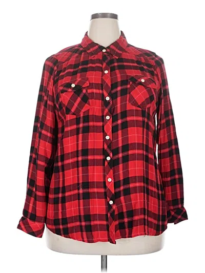 Pre-owned Torrid Long Sleeve Button Down Shirt In Red
