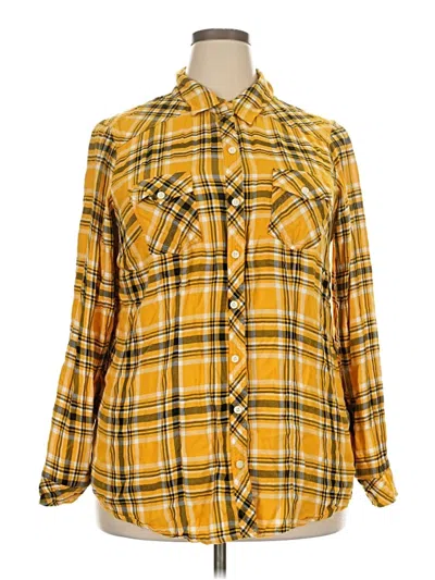 Pre-owned Torrid Long Sleeve Button Down Shirt In Yellow