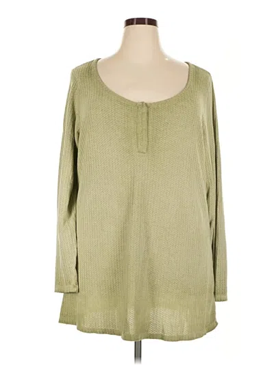 Pre-owned Torrid Long Sleeve Henley Shirt In Green