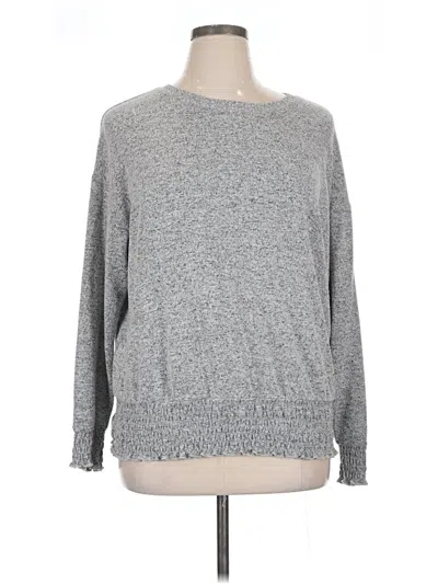 Pre-owned Torrid Long Sleeve Top Gray Crew Neck Tops
