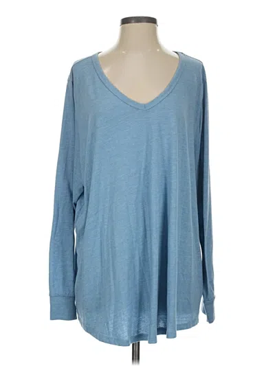 Pre-owned Torrid Long Sleeve T-shirt In Blue