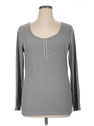 Pre-owned Torrid Long Sleeve T-shirt In Gray