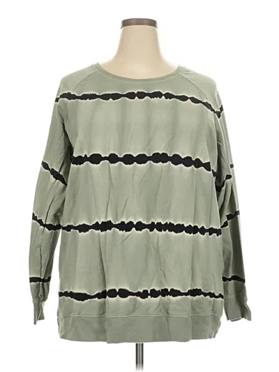 Pre-owned Torrid Long Sleeve T-shirt In Green