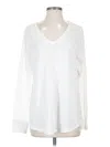 Torrid Long Sleeve T-shirt In White