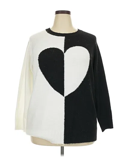 Pre-owned Torrid Pullover Sweater In Black