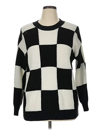 Pre-owned Torrid Pullover Sweater In Black