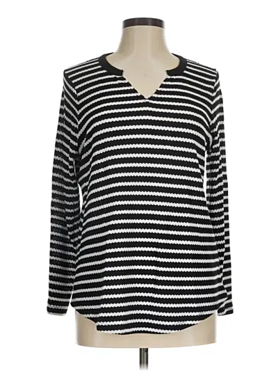 Pre-owned Torrid Pullover Sweater In Black